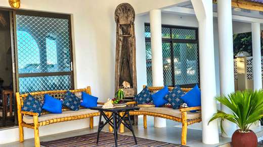 Zoi Beach House