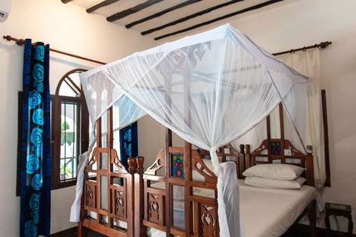 Pool Front Room