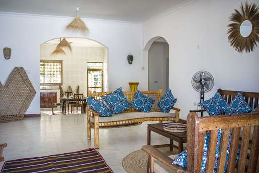 Zoi Beach House